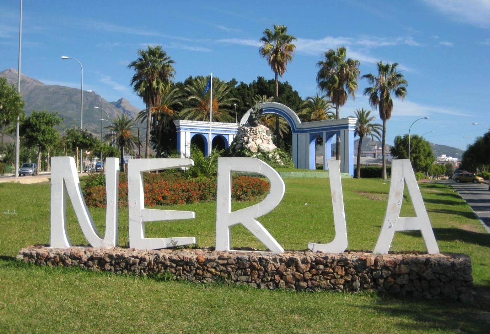 Sunny Studio Nerja Ngoại thất bức ảnh